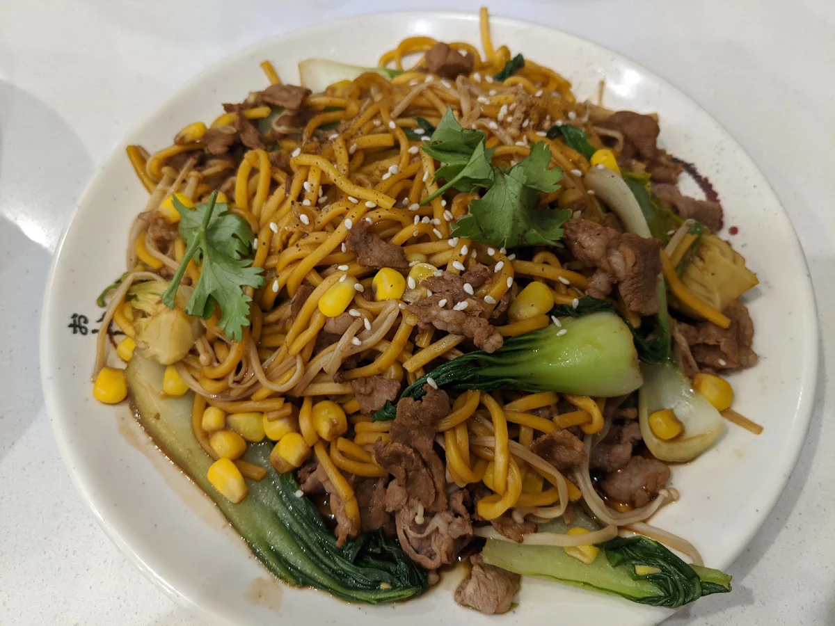 mongolian lamb dry noodle 蒙古羊肉捞面